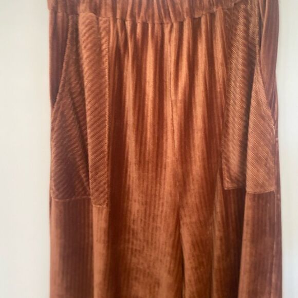 Doe & Rae copper corduroy drawstring pants with pockets - Picture 6 of 10